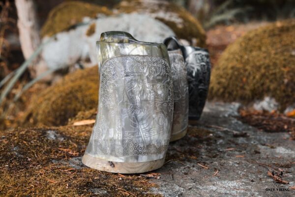 Drinking Horn Mugs - Image 3